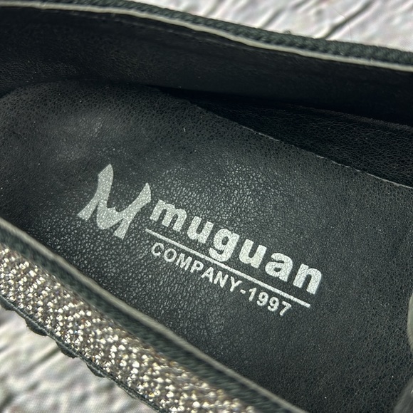 MUGUAN COMPANY - 1997 Black Silver Jeweled Slip On Flats - Picture 10 of 17